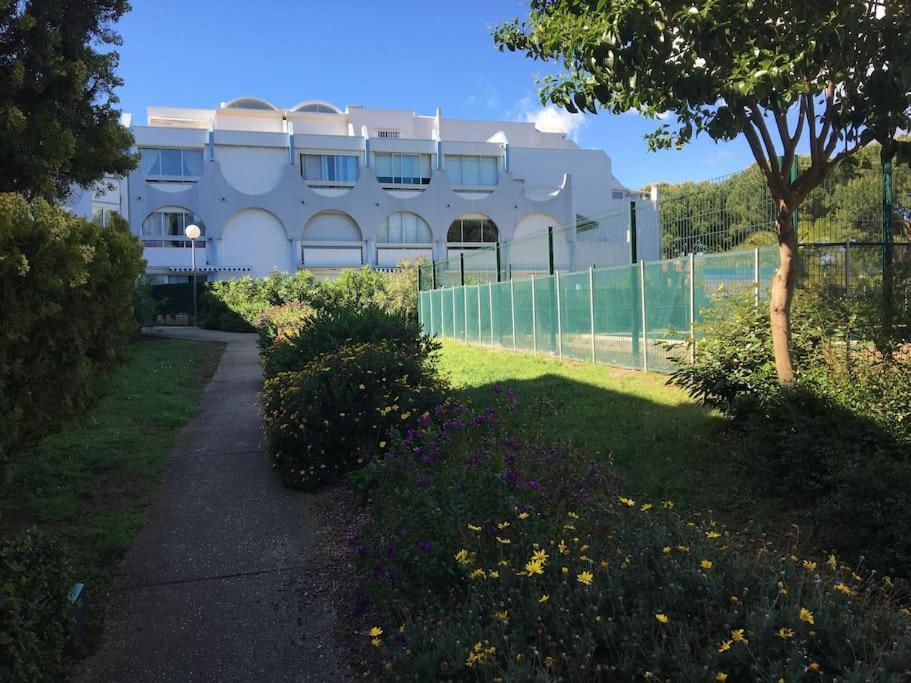 Tres Beau Studio Au Grau Du Roi Tout Equipe 33M2 Le Grau-du-Roi Exteriör bild