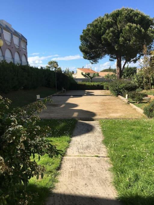 Tres Beau Studio Au Grau Du Roi Tout Equipe 33M2 Le Grau-du-Roi Exteriör bild